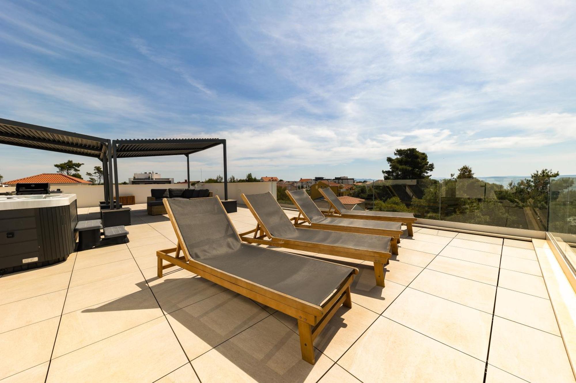Aqua Blue By Belmont Realty Apartment ปริฟลากา ภายนอก รูปภาพ