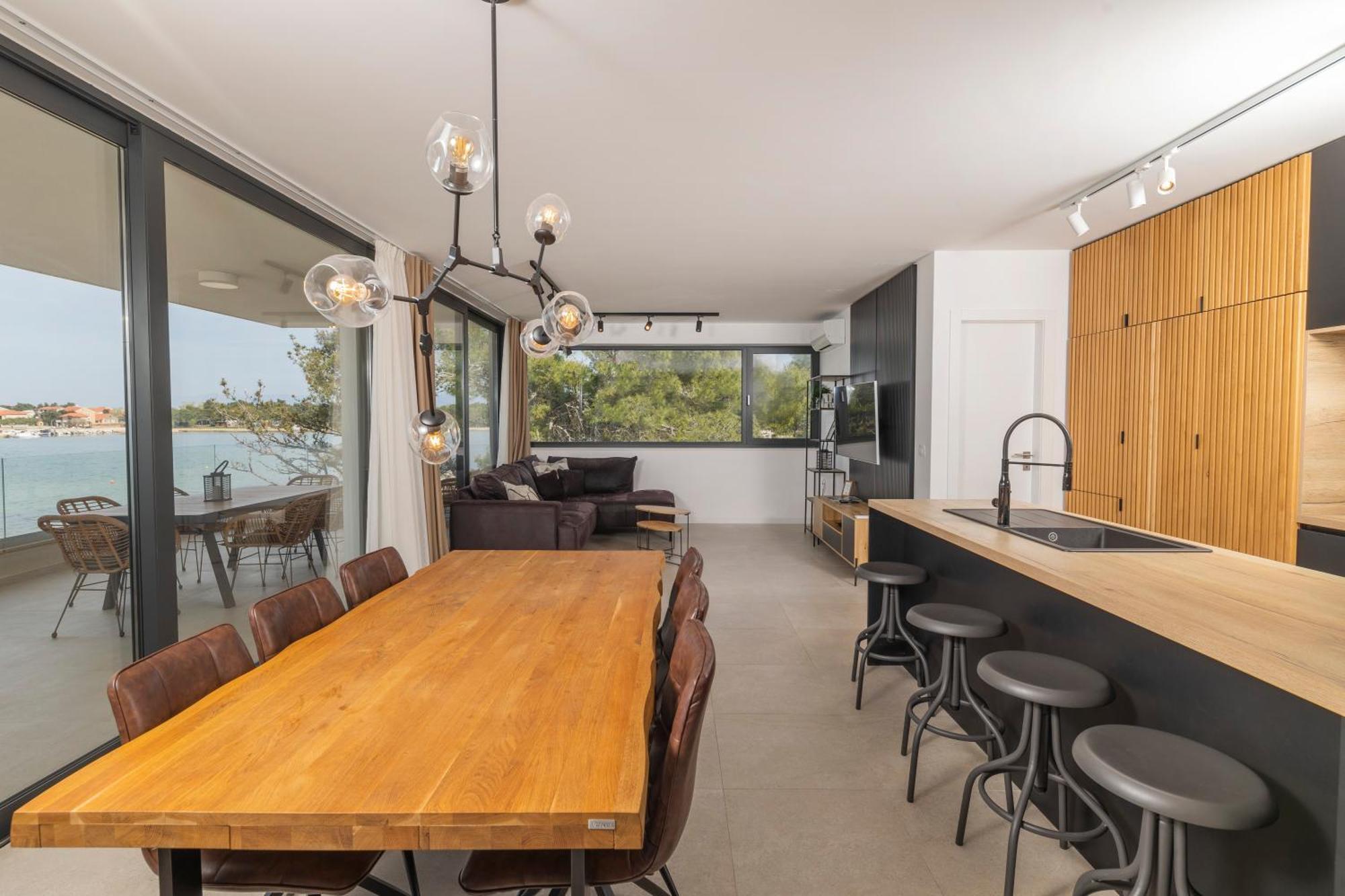 Aqua Blue By Belmont Realty Apartment ปริฟลากา ภายนอก รูปภาพ