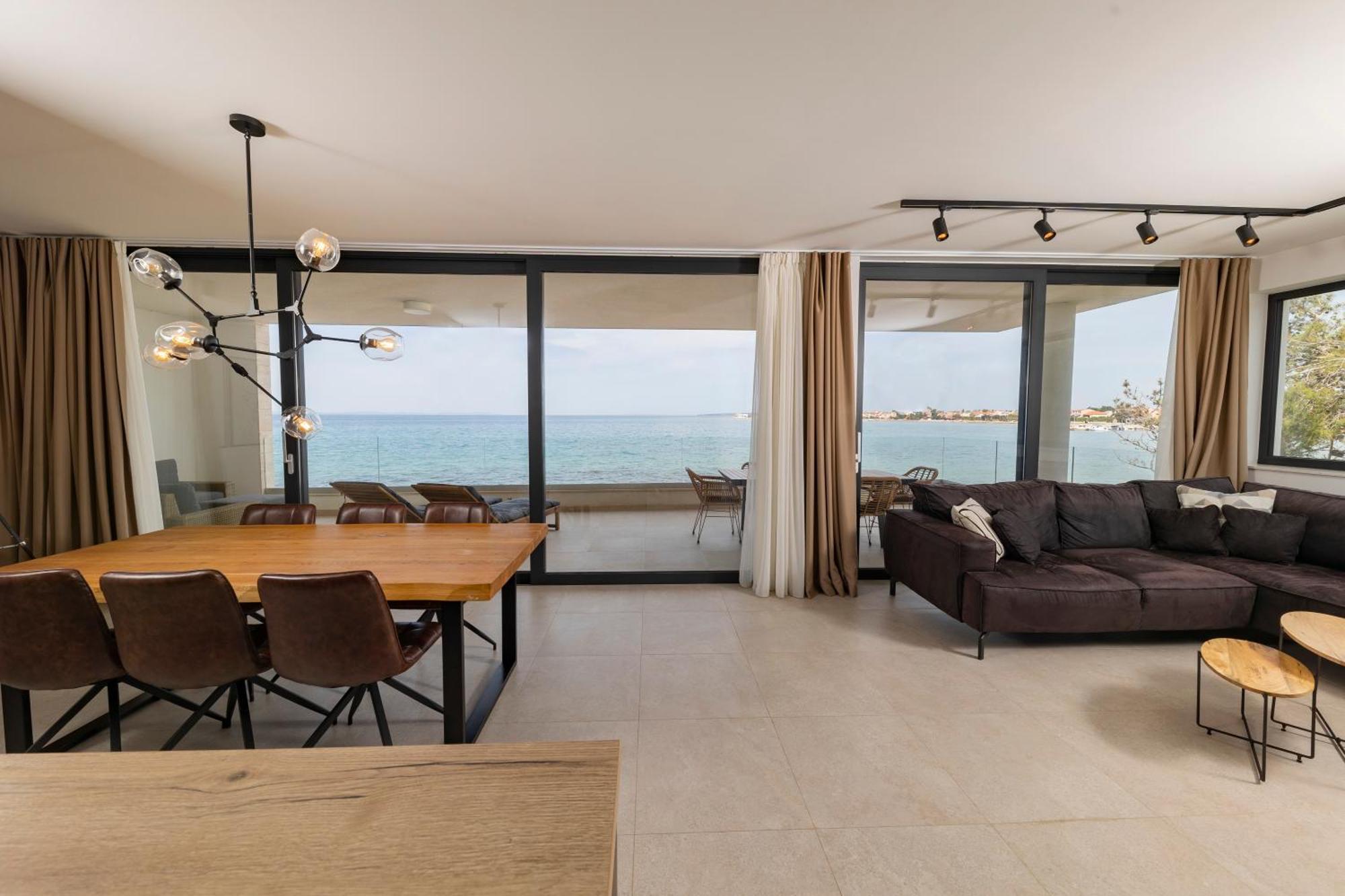 Aqua Blue By Belmont Realty Apartment ปริฟลากา ภายนอก รูปภาพ