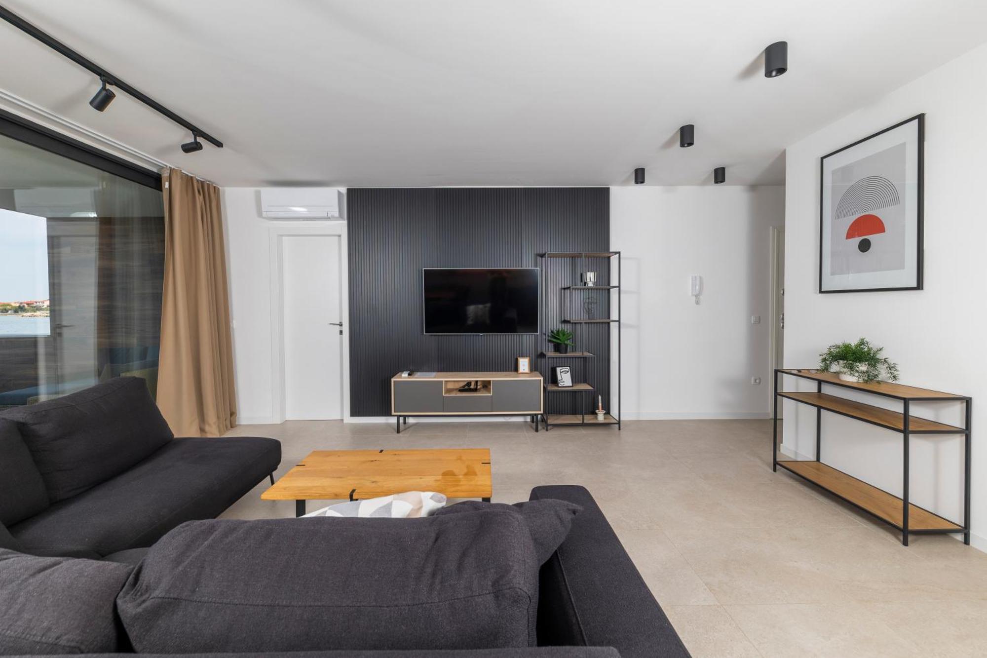 Aqua Blue By Belmont Realty Apartment ปริฟลากา ภายนอก รูปภาพ