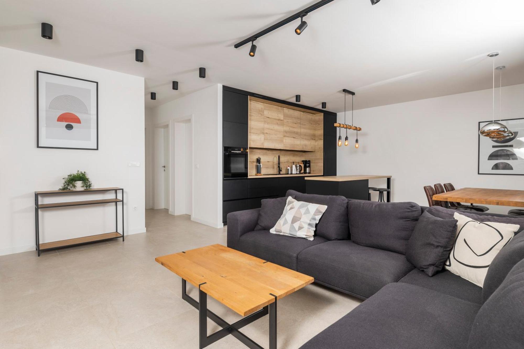 Aqua Blue By Belmont Realty Apartment ปริฟลากา ภายนอก รูปภาพ