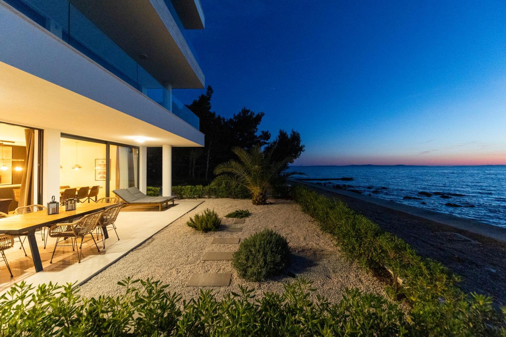 Aqua Blue By Belmont Realty Apartment ปริฟลากา ภายนอก รูปภาพ